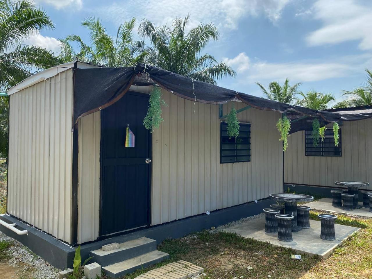 Yn Cabin Tanjung Karang Buitenkant foto